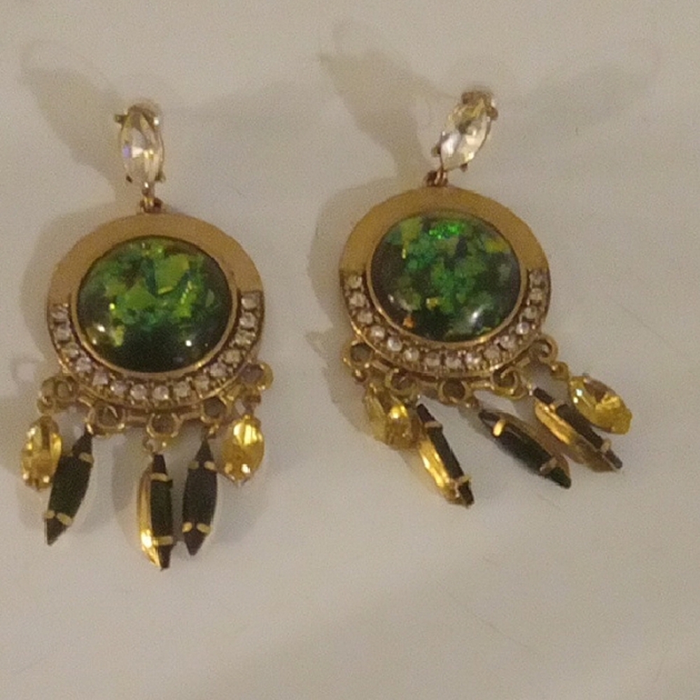 Chic Gold and Green Dangle Earrings - Picture 2 of 3
